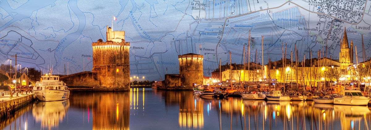 image du port de La Rochelle sur fond de carte topographique
